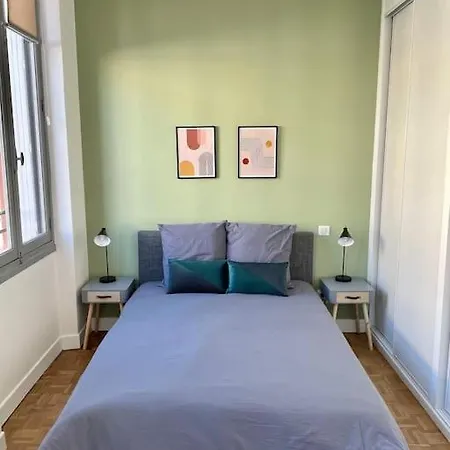 Joli T4 En Centre Historique * Монтобан